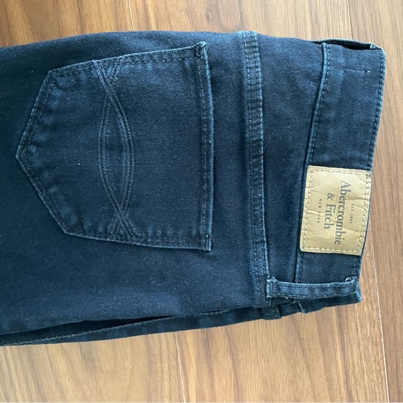 Abercrombie fitch jeans - Picture 3 of 3